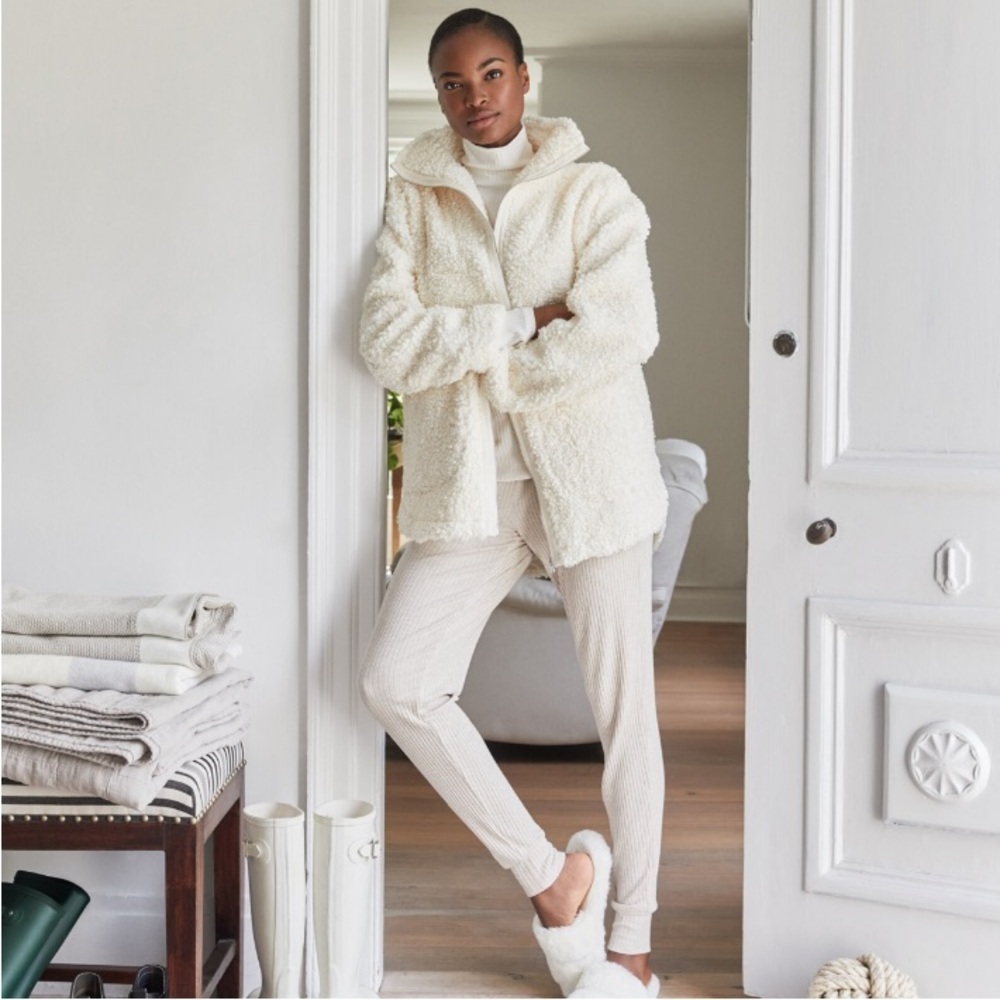 ANN TAYLOR Haven Well Within Sherpa Zip Jacket